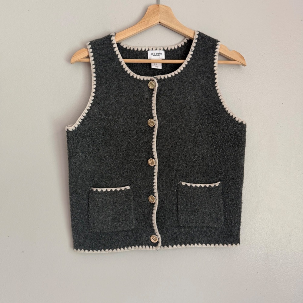 Song of Style Aimee Song Gray Scalloped Trim Knit Vest Charcoal ST23694 Medium